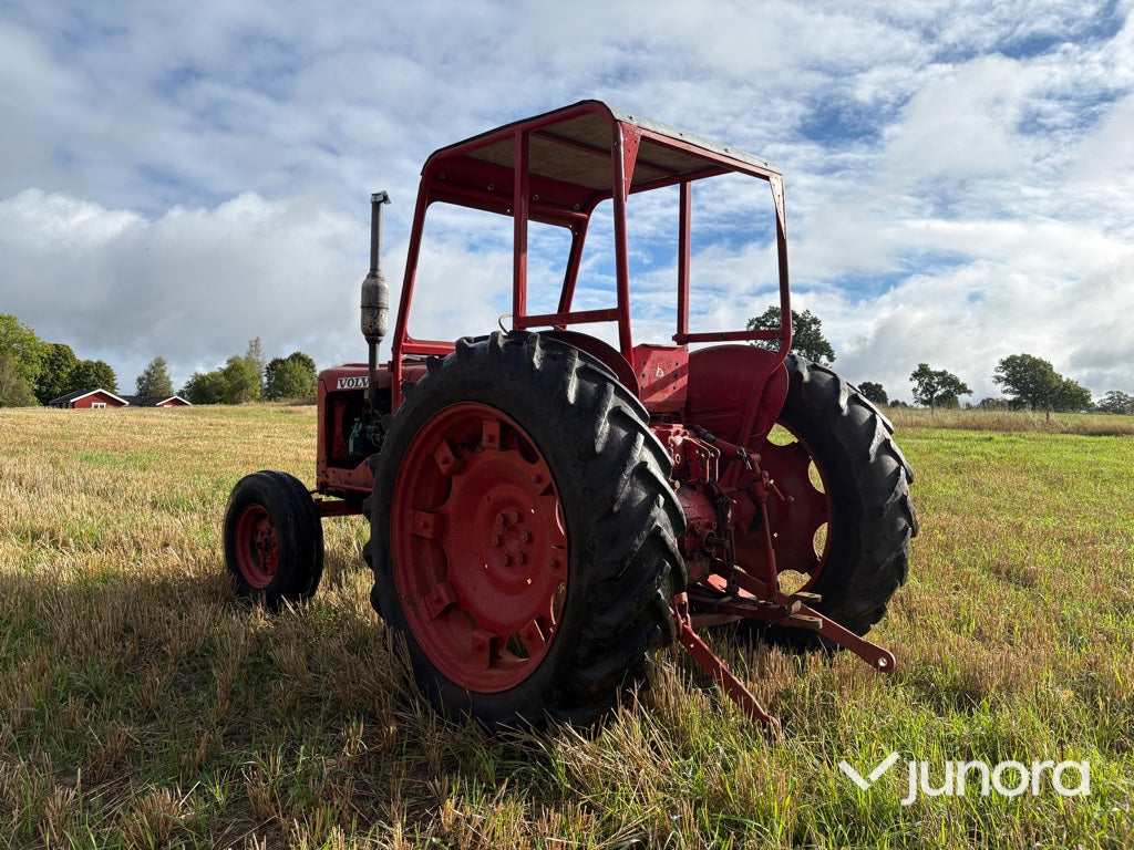 Traktor Volvo BM 400 Buster