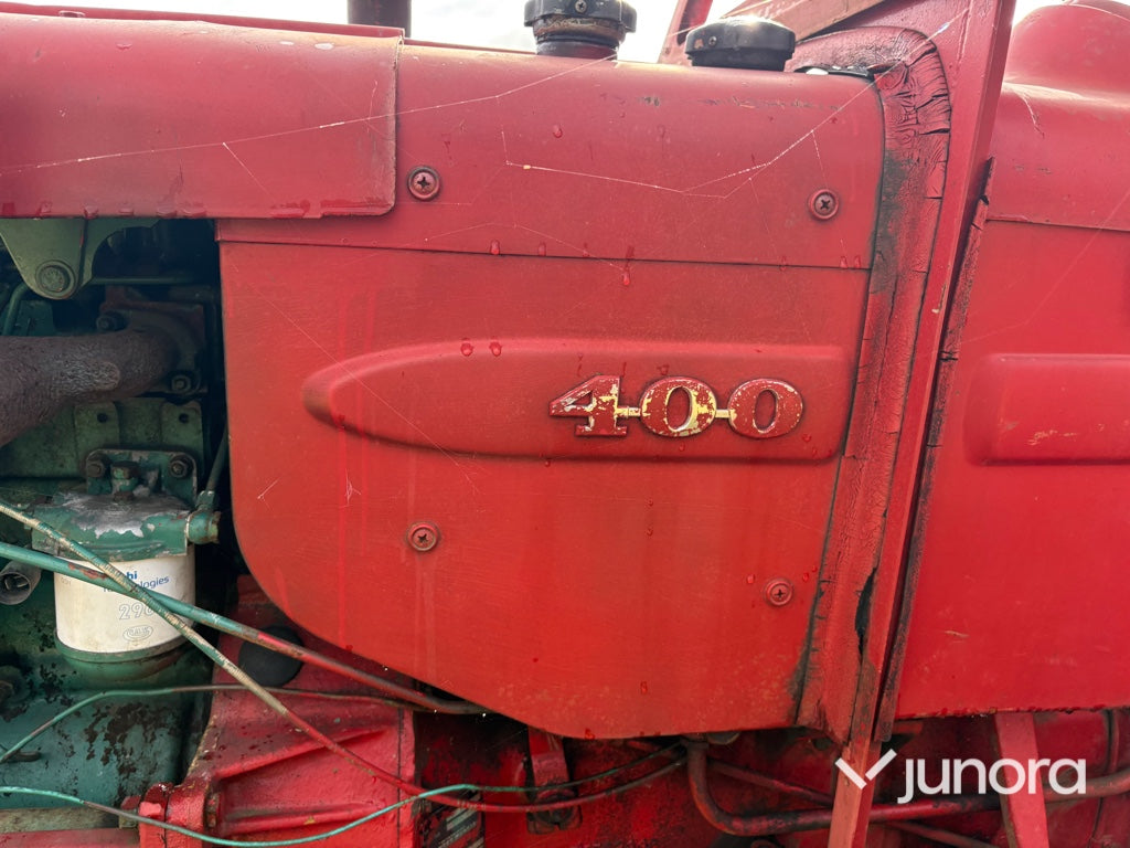 Traktor Volvo BM 400 Buster