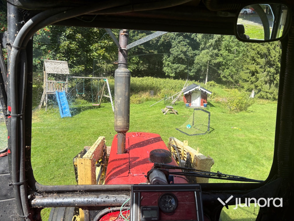Traktor - Volvo BM, 800
