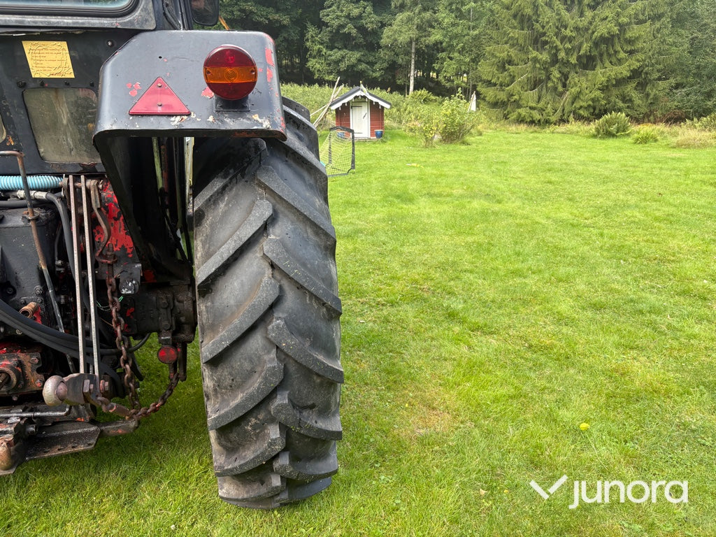 Traktor - Volvo BM, 800