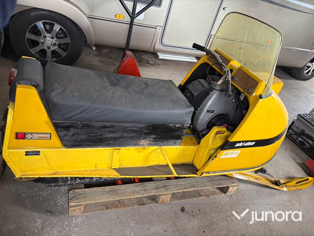 Snöskoter Ski-Doo Olympique 12/3