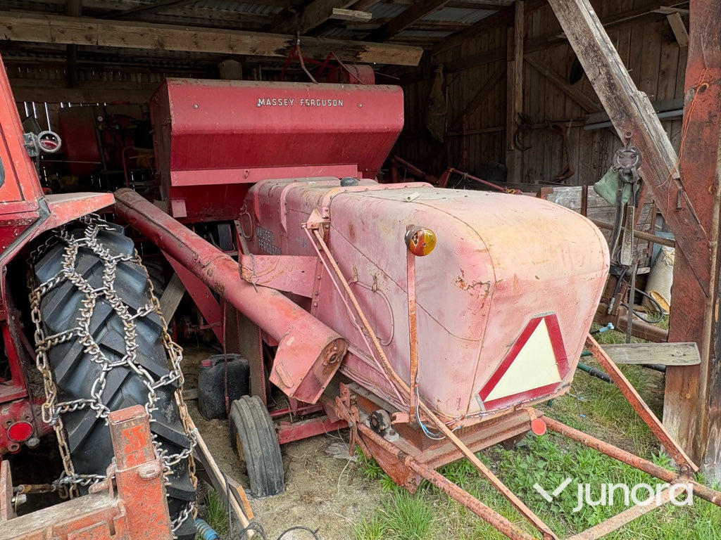 Skördetröska - Massey Ferguson, 31