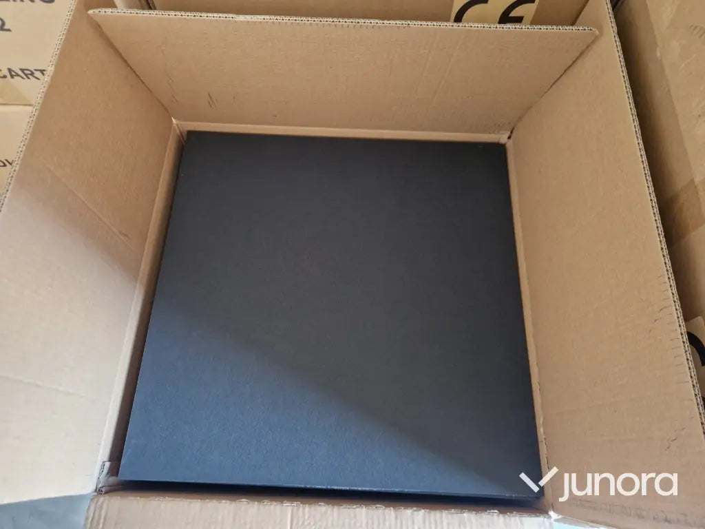 Undertak Bärverk Svart 60 m²