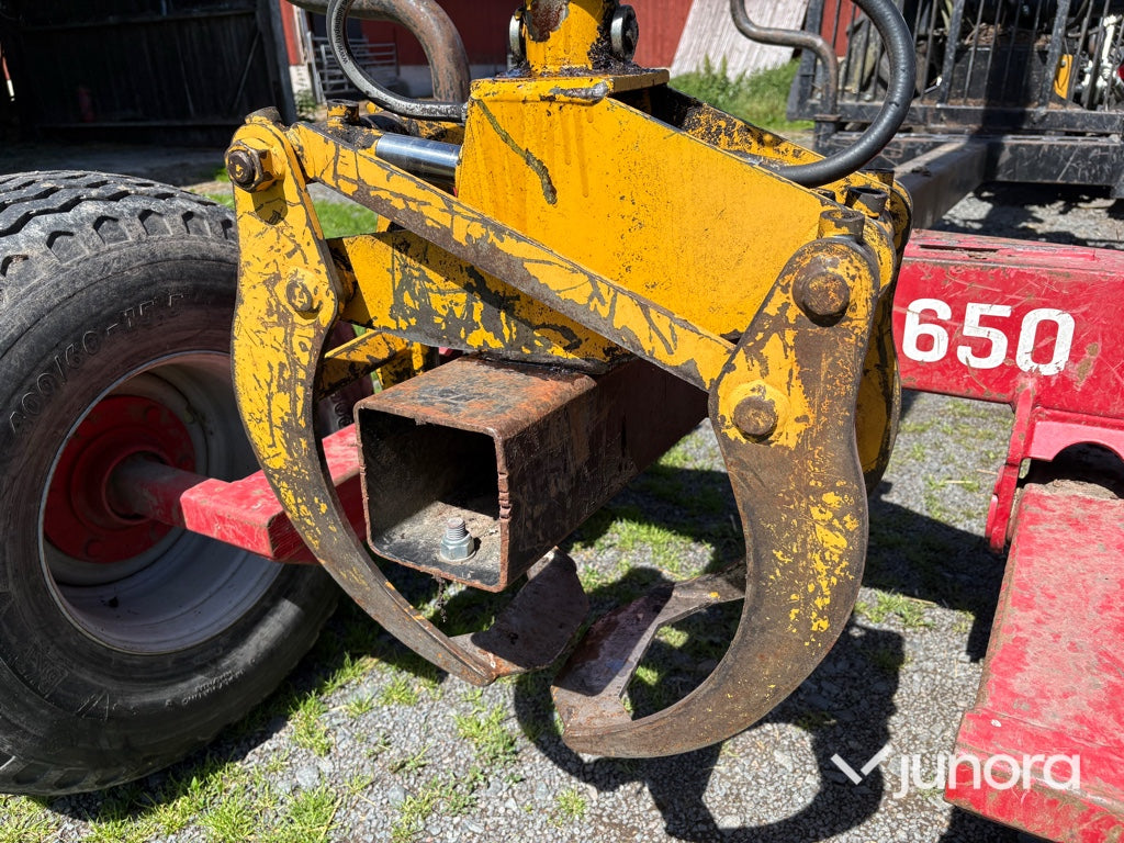 Skogsvagn med kran - FTG Mowi, 650