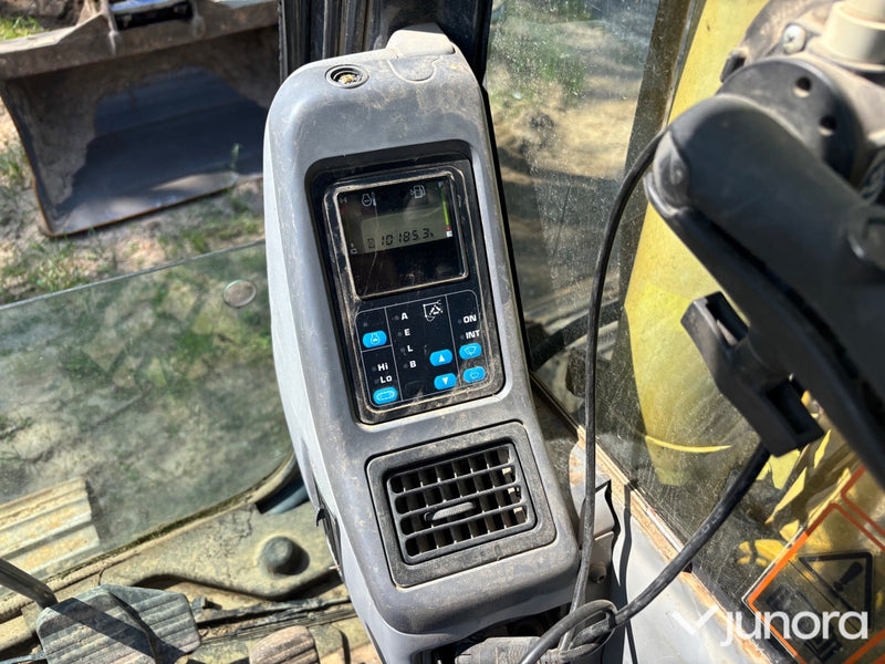 Grävmaskin Komatsu PC130