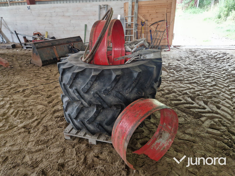 Dubbelmontage Michelin 16,9 R 24