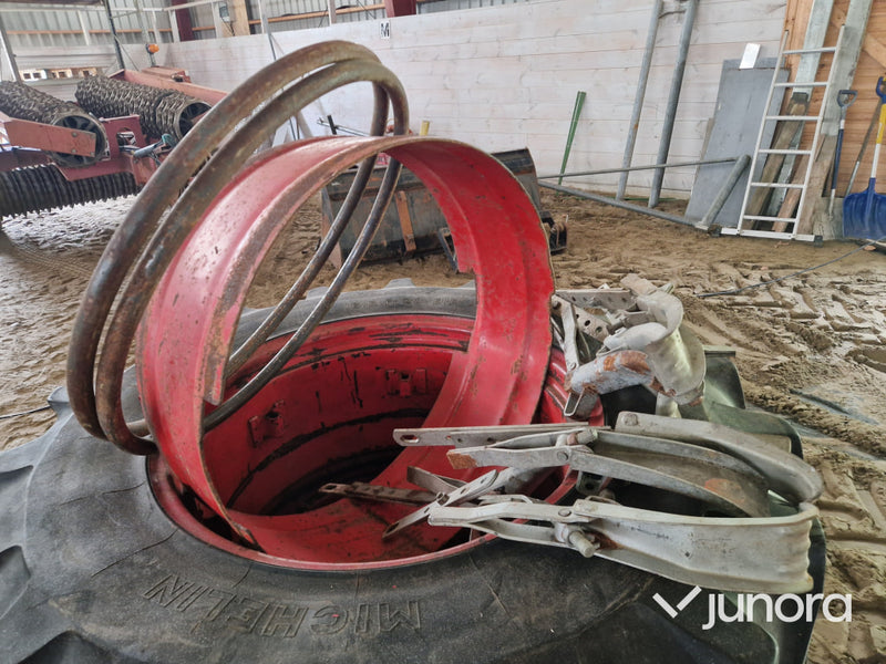 Dubbelmontage Michelin 16,9 R 24