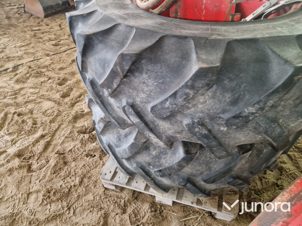 Dubbelmontage Michelin 16,9 R 24