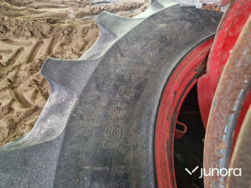 Dubbelmontage Michelin 16,9 R 24