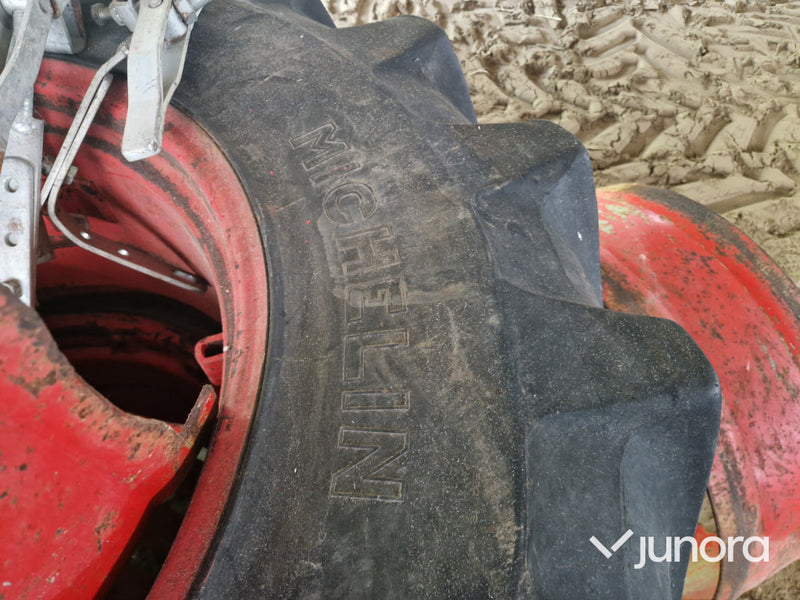 Dubbelmontage Michelin 16,9 R 24