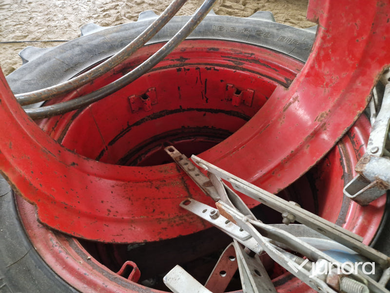 Dubbelmontage Michelin 16,9 R 24
