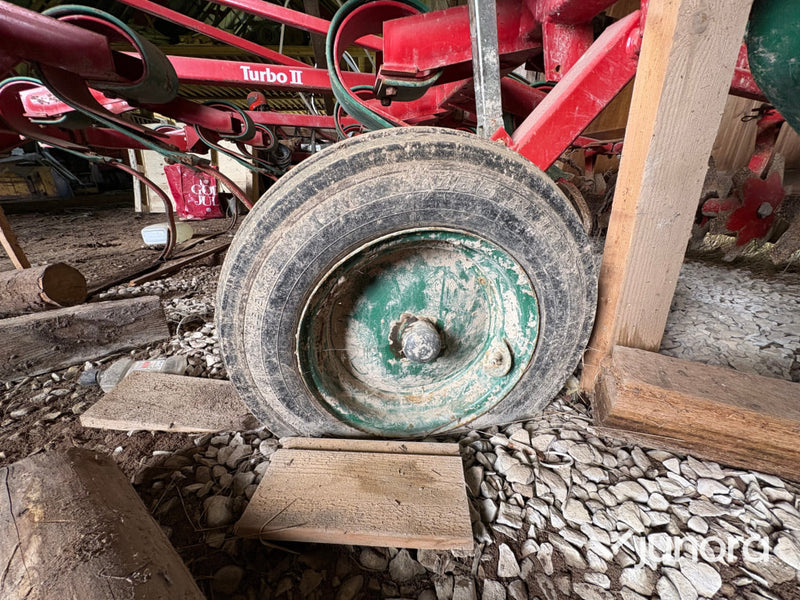 Kultivator Kverneland turbo 2