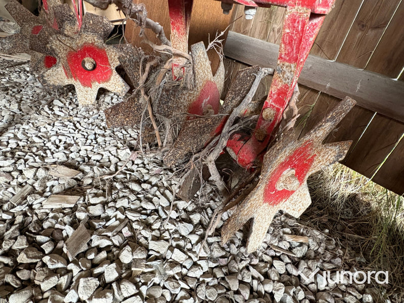 Kultivator Kverneland turbo 2