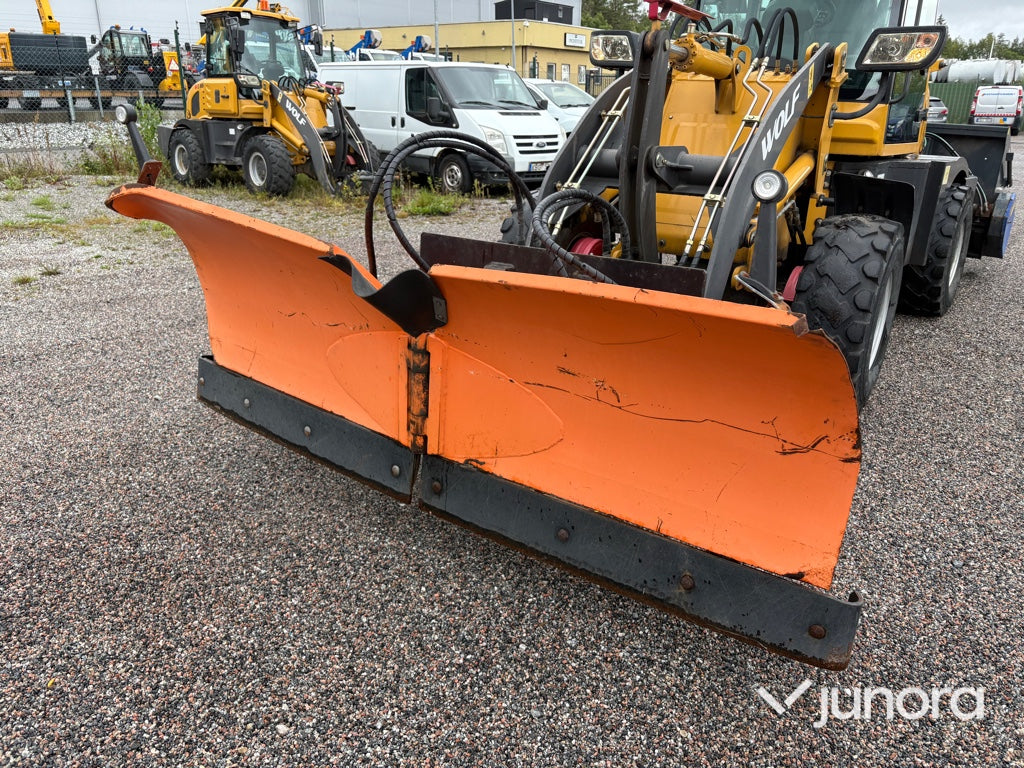 Hjullastare Wolf WL160 med redskap