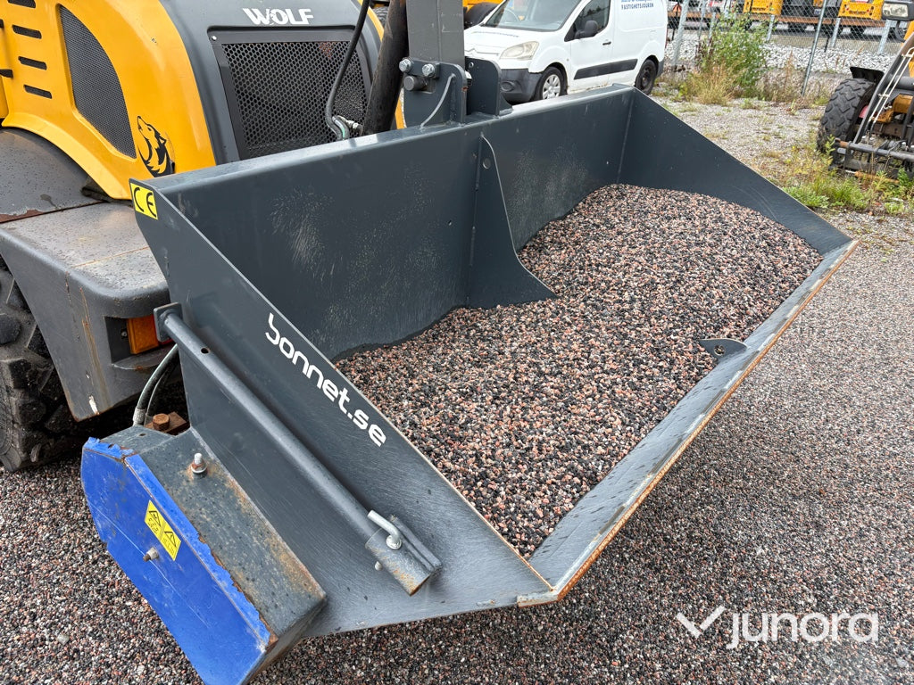 Hjullastare Wolf WL160 med redskap