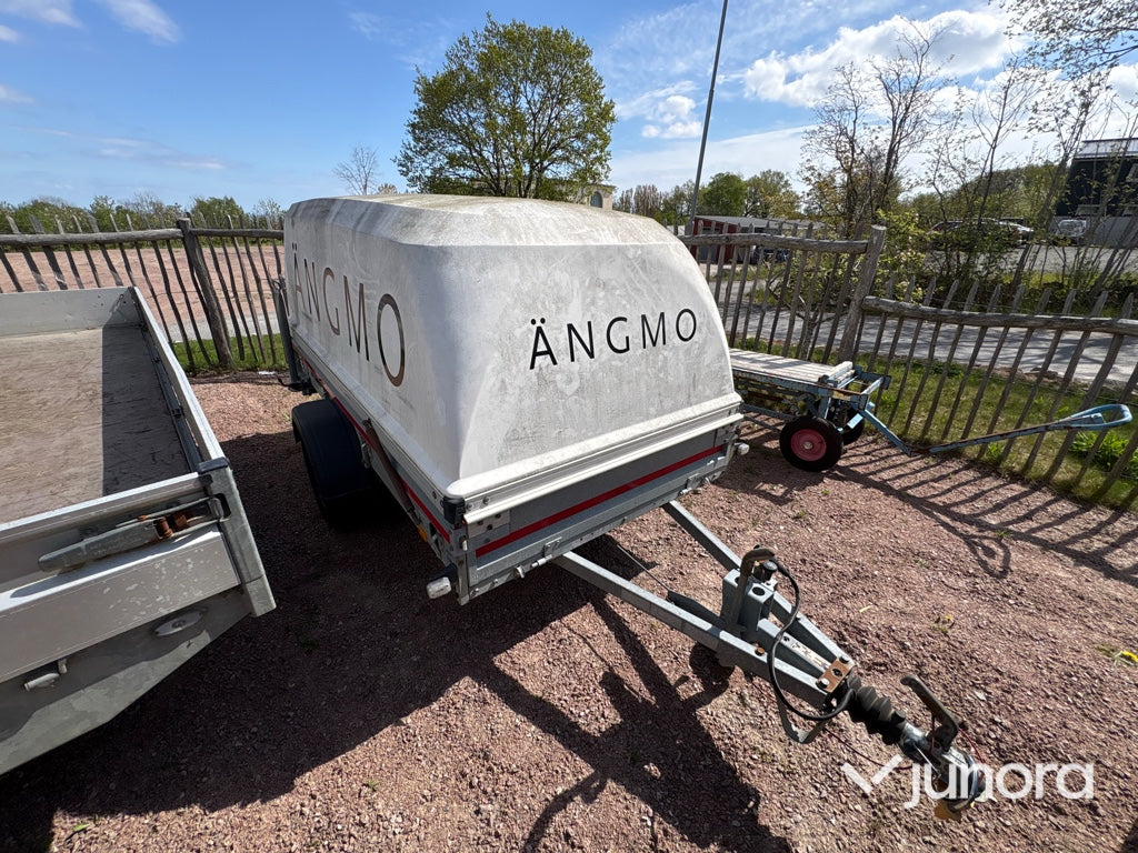 Släp med kåpa - Thule, LM1000