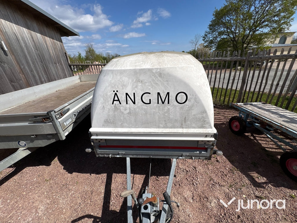 Släp med kåpa - Thule, LM1000
