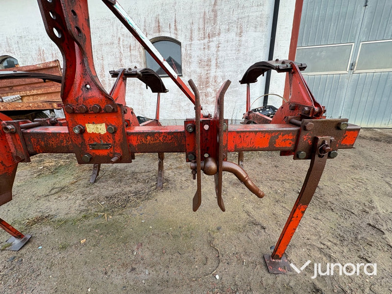 Kultivator – Kverneland