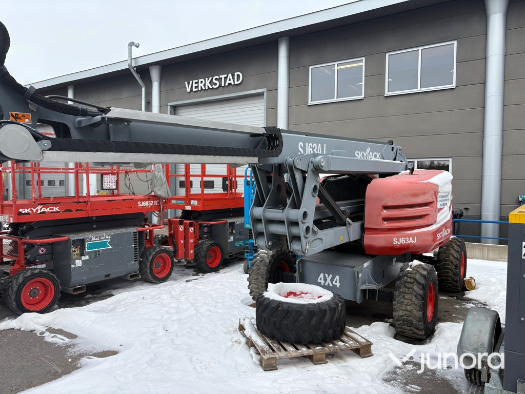 Vikbomslift - Skyjack SJ63AJ