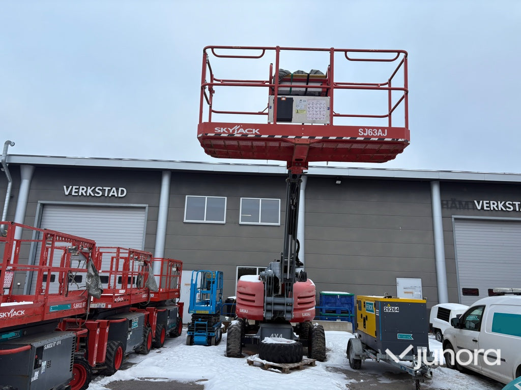 Vikbomslift - Skyjack SJ63AJ