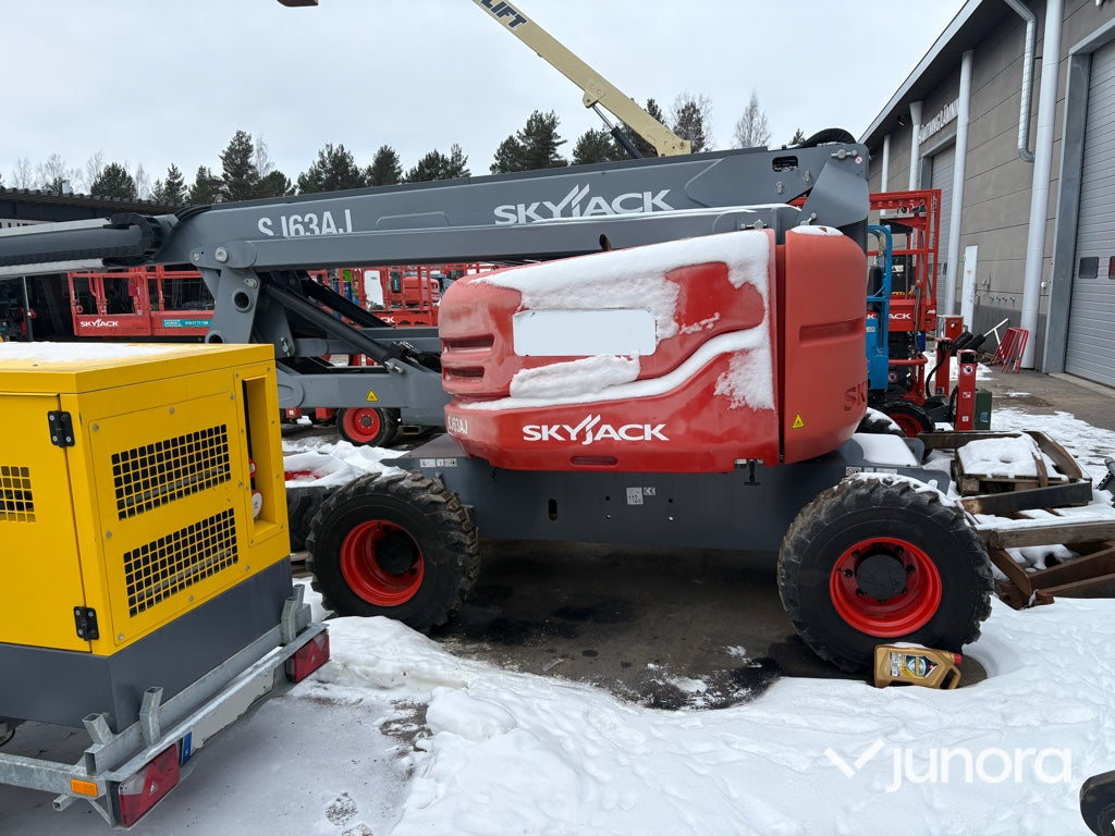 Vikbomslift - Skyjack SJ63AJ