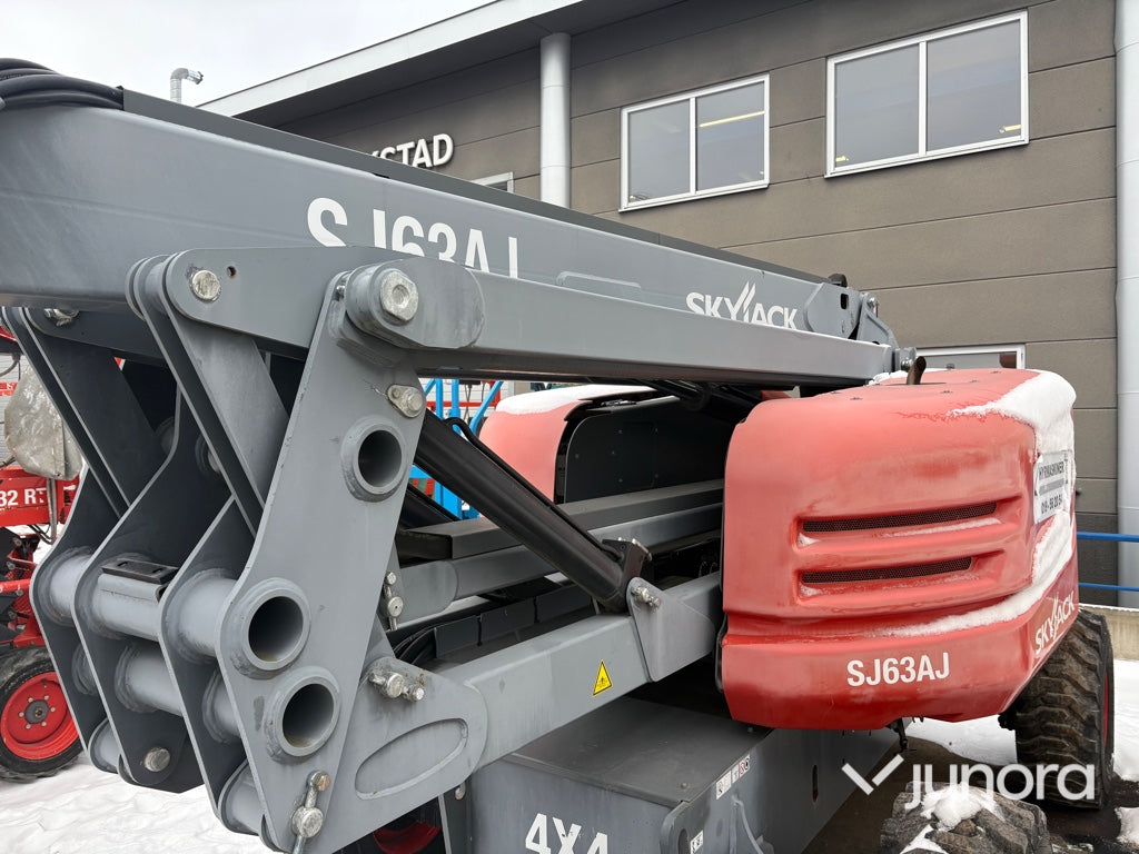 Vikbomslift - Skyjack SJ63AJ
