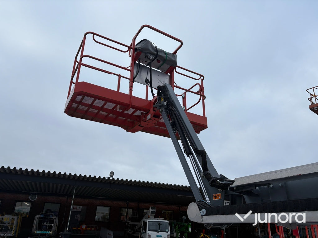 Vikbomslift - Skyjack SJ63AJ