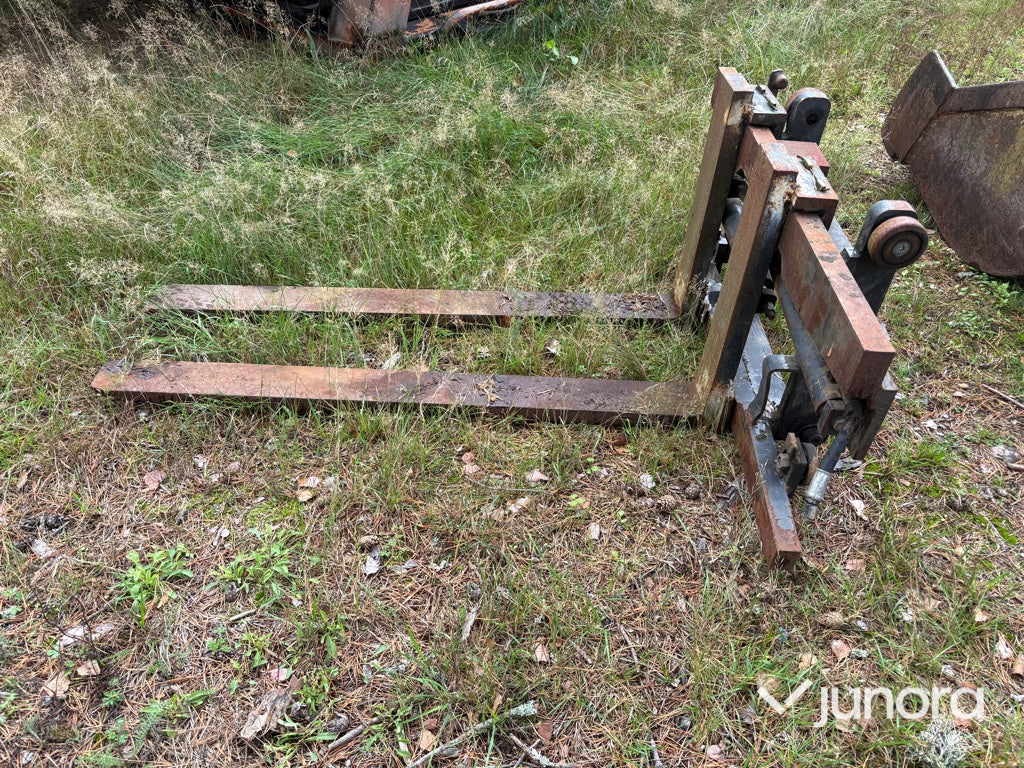 Gaffelställ med gafflar