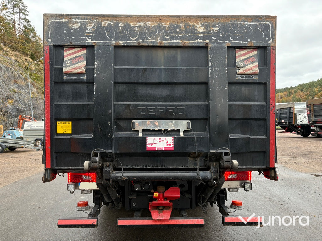 Kranbil - Scania P410 med Hiab 138