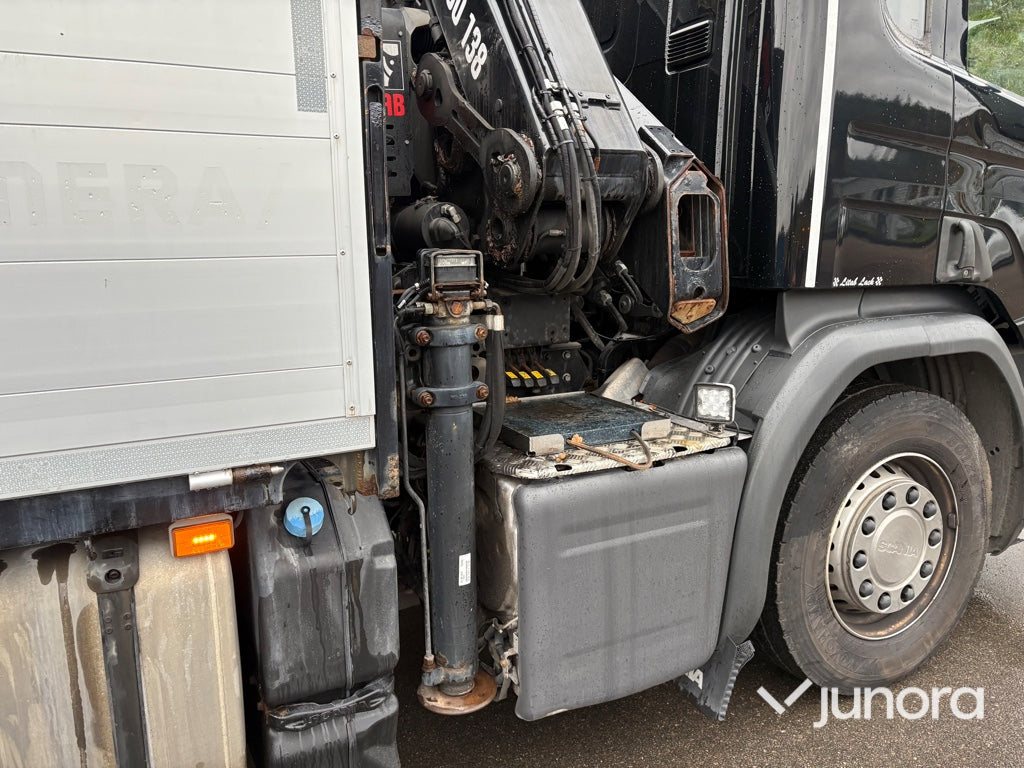 Kranbil - Scania P410 med Hiab 138