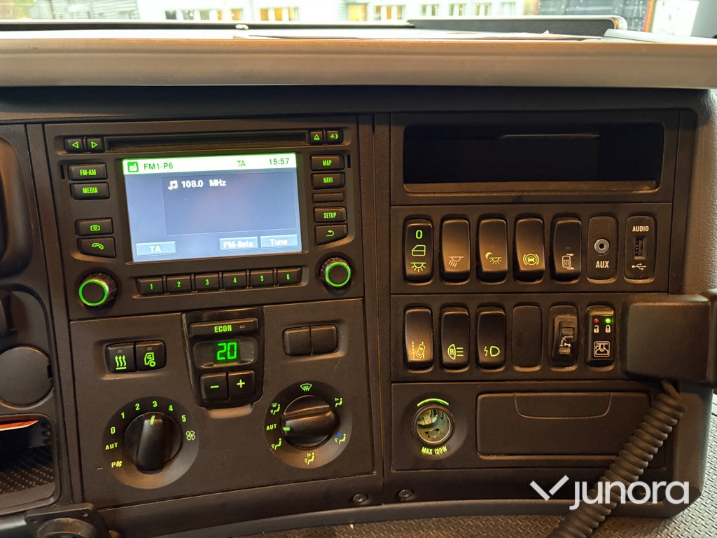 Kranbil - Scania P410 med Hiab 138