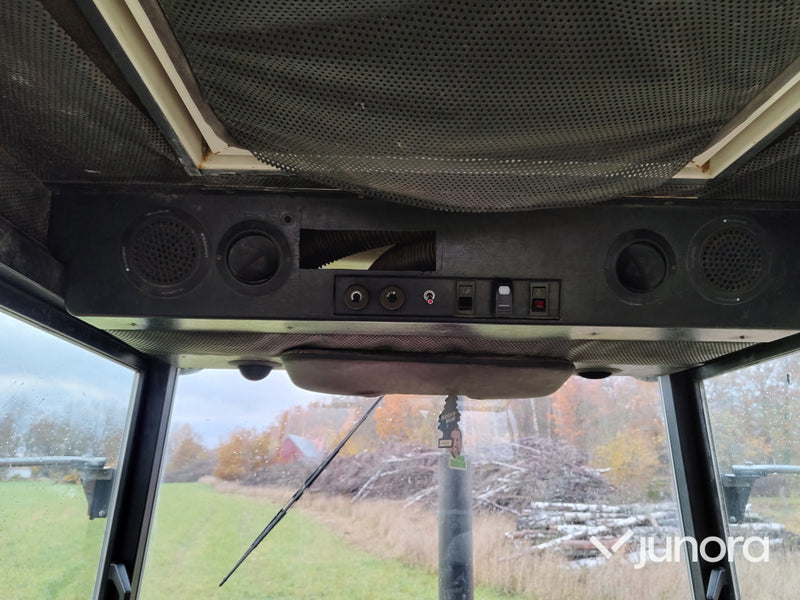 Traktor - International, 484 STD