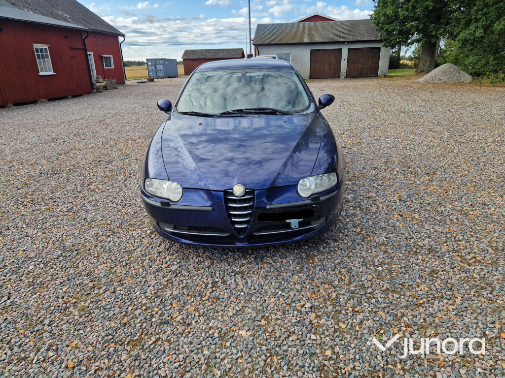 Personbil - Alfa Romeo, 147