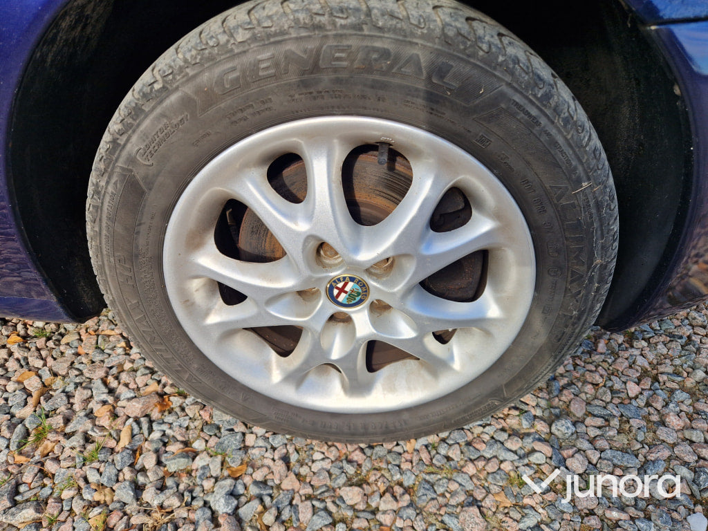 Personbil - Alfa Romeo, 147