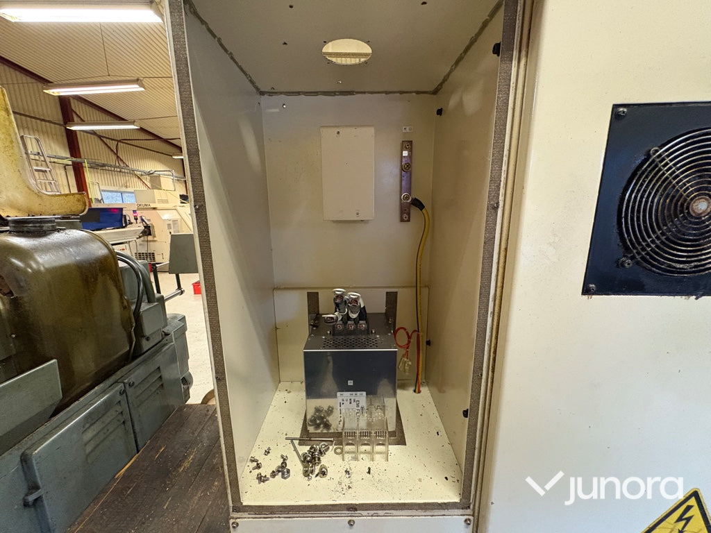 Svarv - Okuma, LT10 M CNC