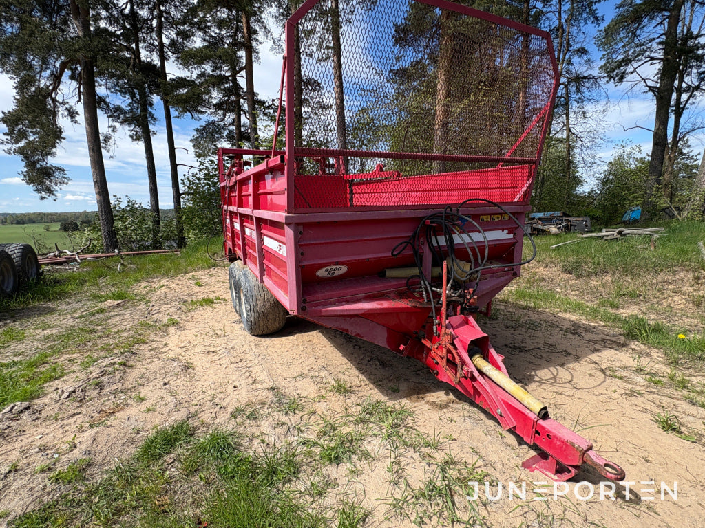 Gödselspridare JF ST 9500