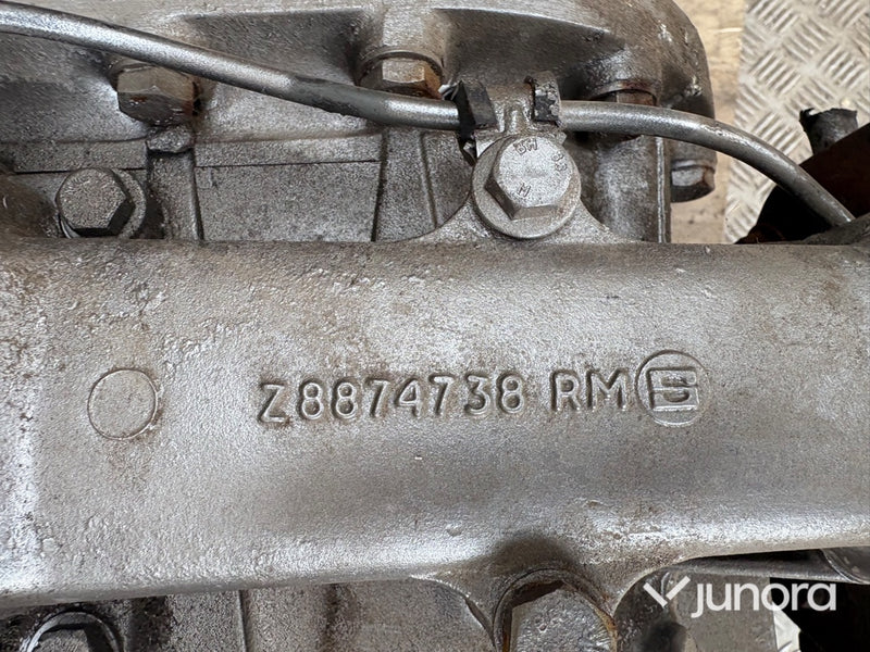 Växellåda - Eaton ZYO4213  100 - V41060B