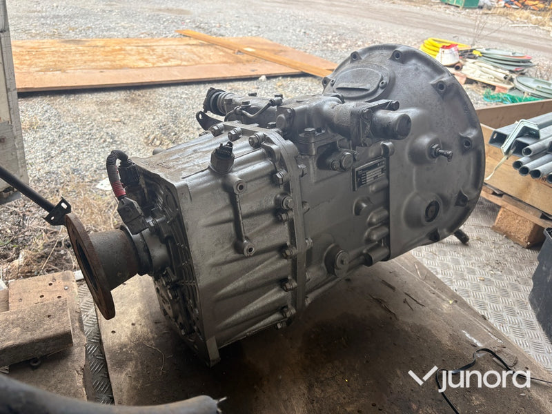 Växellåda - Eaton ZYO4213  100 - V41060B