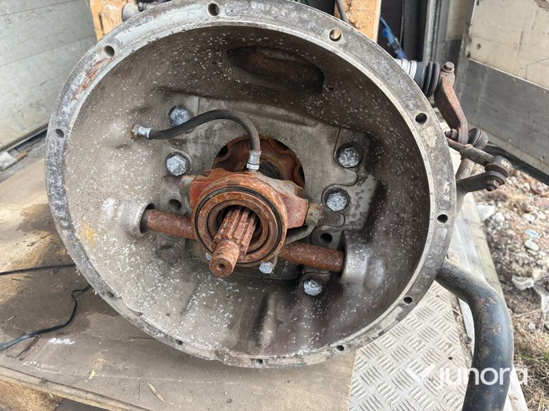 Växellåda - Eaton ZYO4213  100 - V41060B