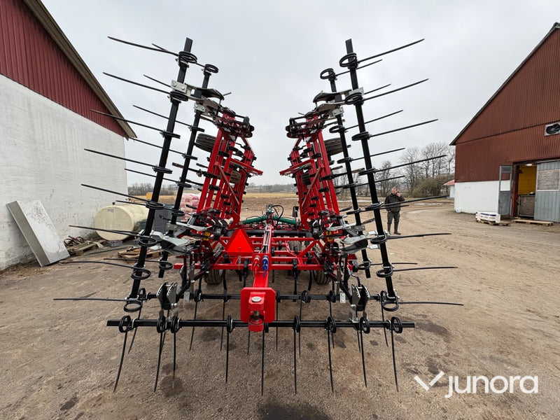 Fjäderpinnkultivator – Kverneland Tiger 600