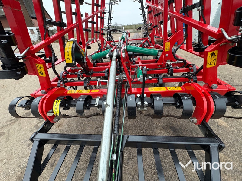 Fjäderpinnkultivator – Kverneland Tiger 600