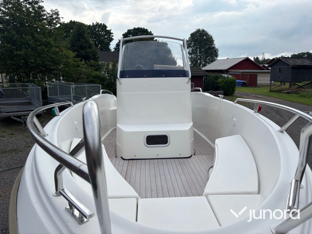 Motorbåt - Uttern S64, Mercruiser 190 hk