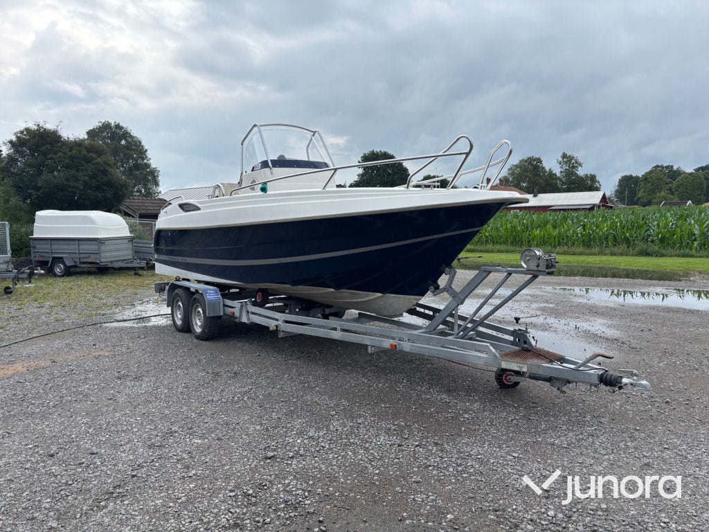 Motorbåt - Uttern S64, Mercruiser 190 hk