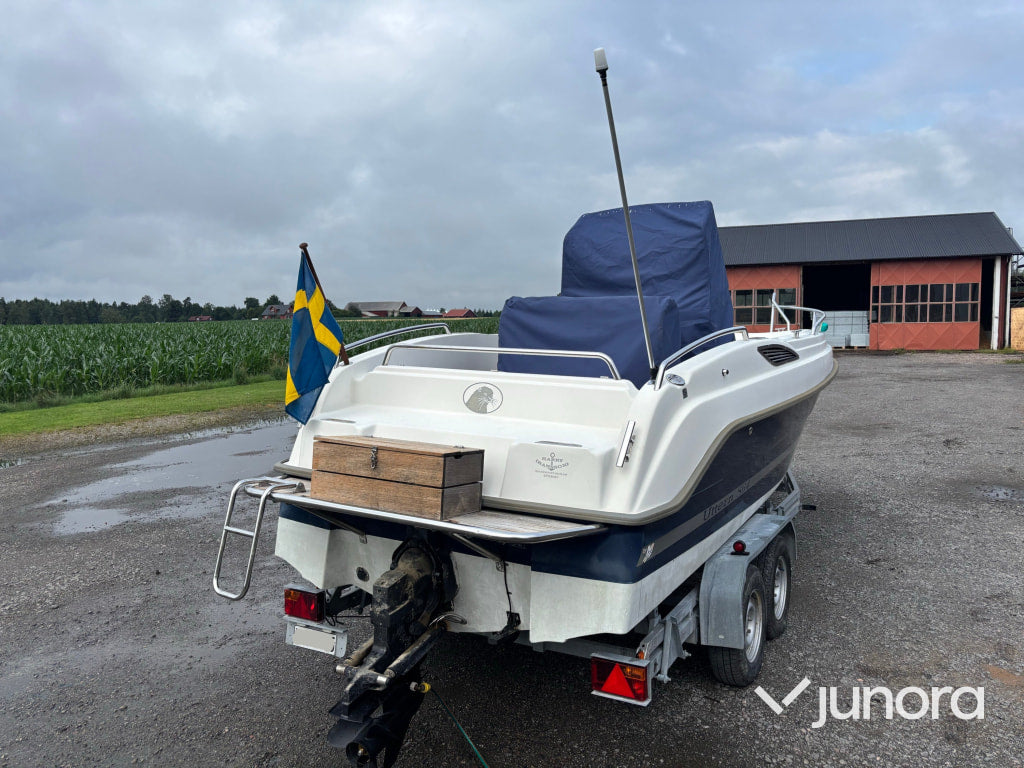 Motorbåt - Uttern S64, Mercruiser 190 hk