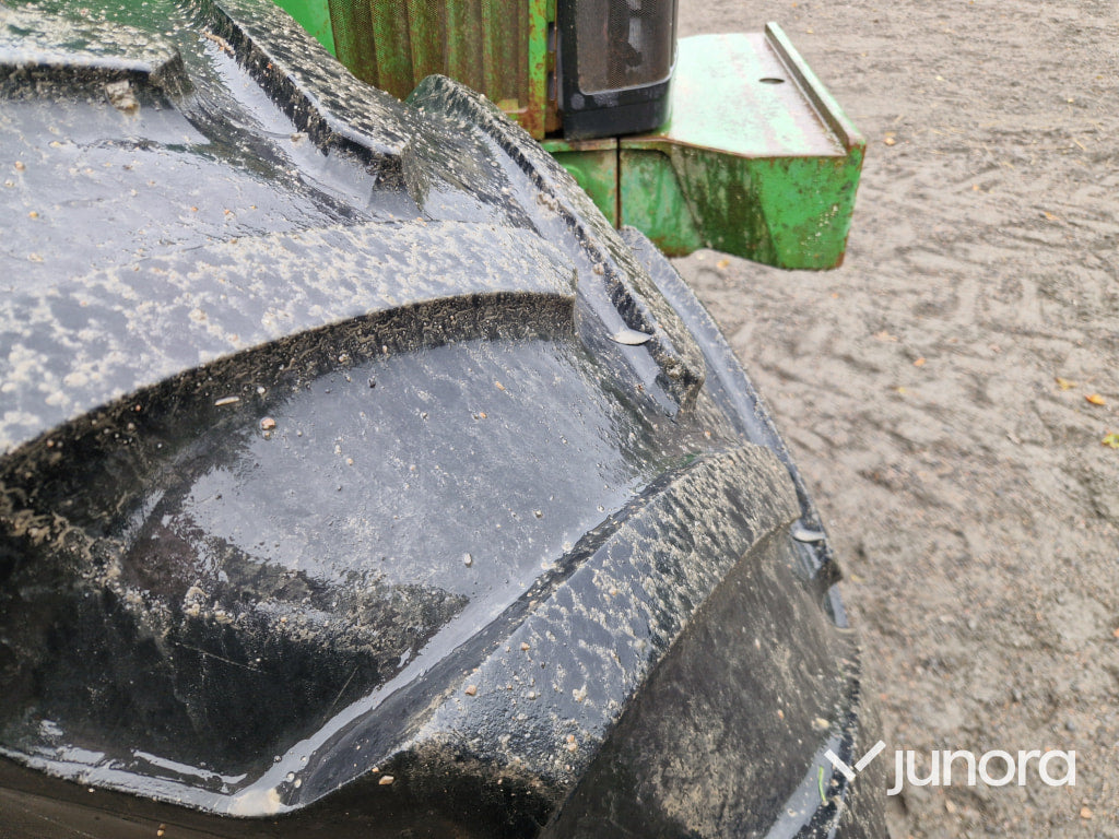 Traktor John Deere 6900