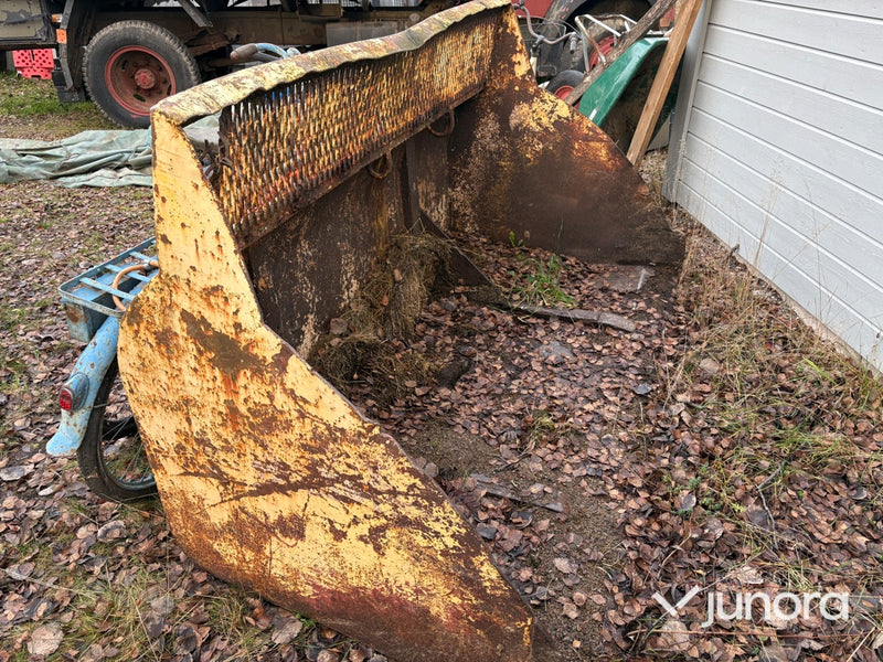 Baklastare - Volvo BM LM 218