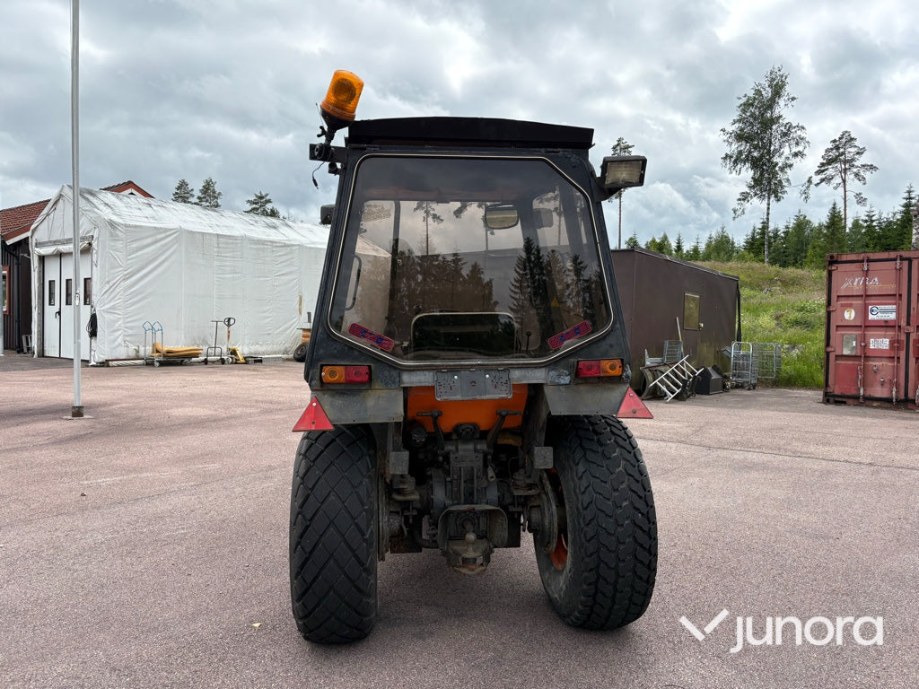 Kompakttraktor - Kubota L 245 DT Double Traction