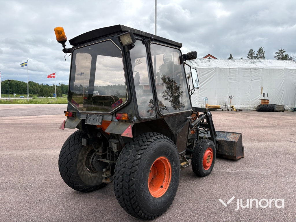 Kompakttraktor - Kubota L 245 DT Double Traction