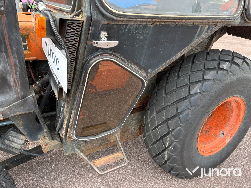 Kompakttraktor - Kubota L 245 DT Double Traction