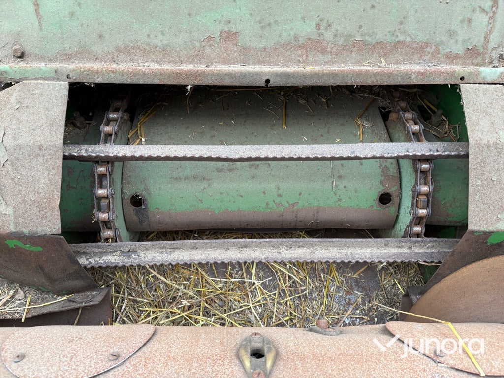 Skördetröska - John Deere 942